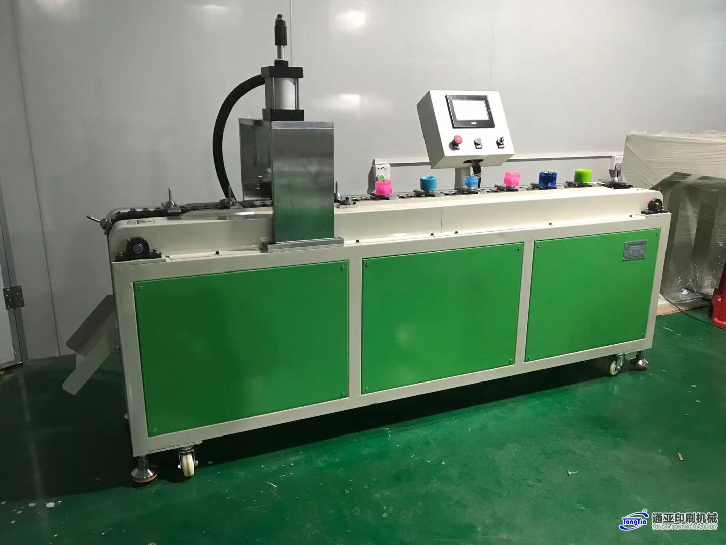 TYF-2400YL滑板轮压轴承装配机