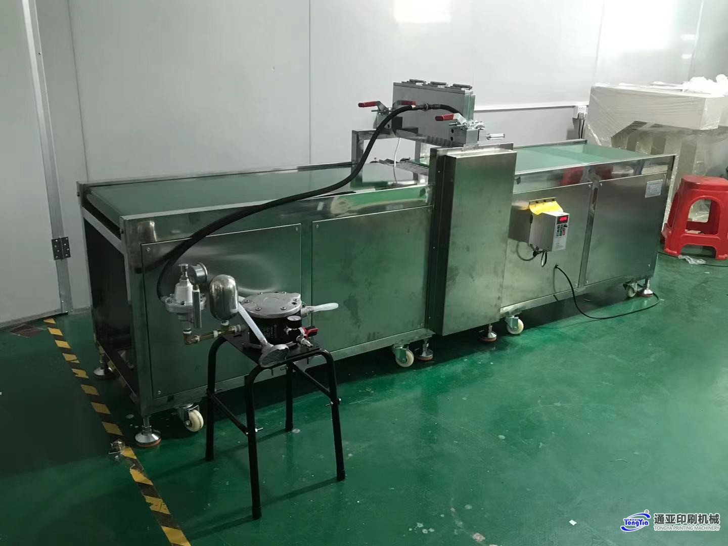 TYF-3000LQ滑板淋漆机